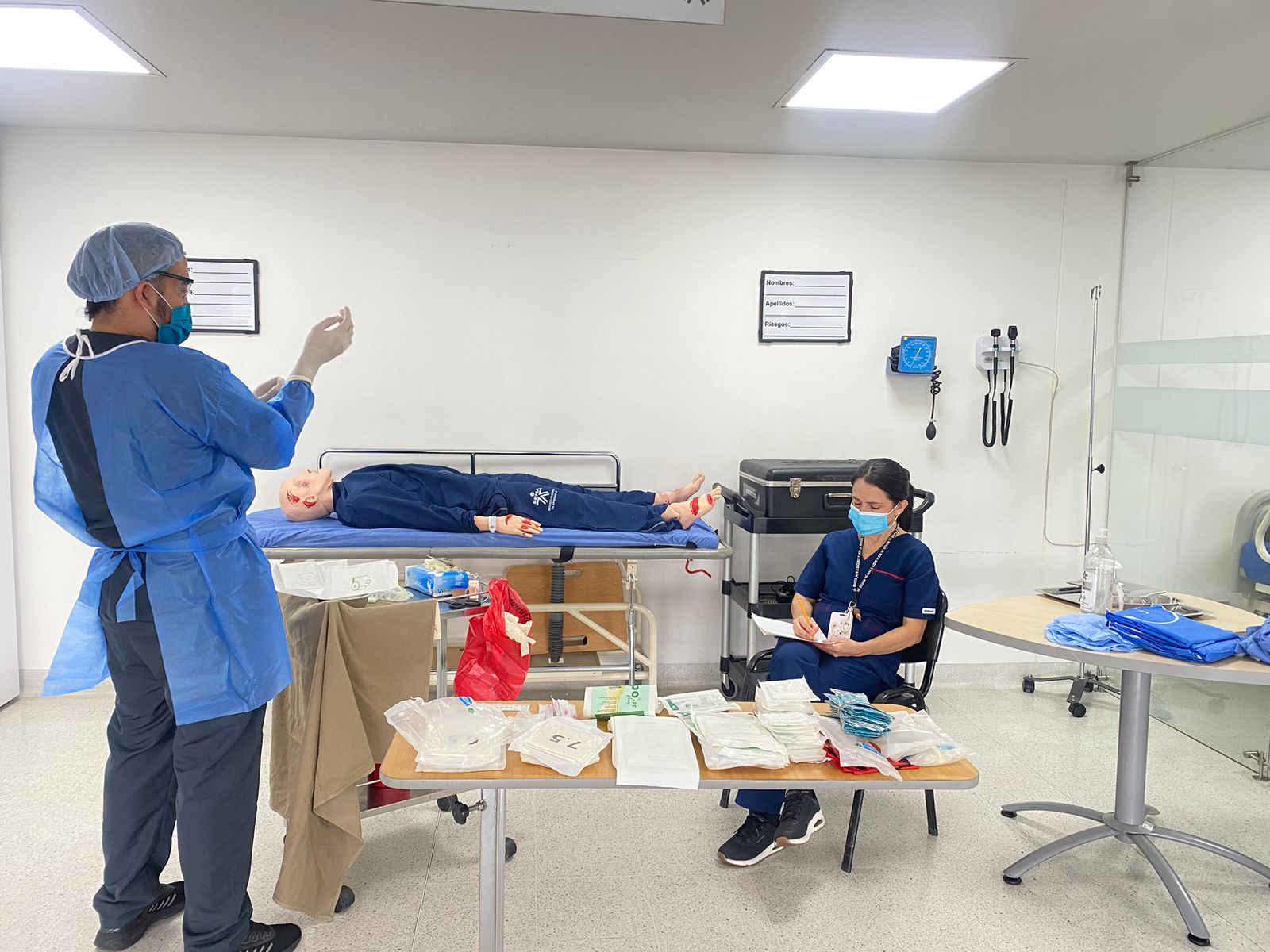 El Hospital Alma Máter de Antioquia y el SENA se unen para formar a